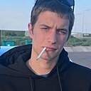 Знакомства: Данил, 22 года, Керчь