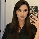 Знакомства: Ксения, 26 лет, Казань