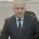 Знакомства: Зорян, 43 года, Тюмень