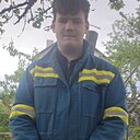 Знакомства: Максим, 19 лет, Солигорск