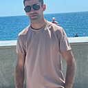Знакомства: Gena, 23 года, Алушта