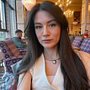 Знакомства: Кристина, 34 года, Санкт-Петербург
