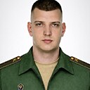 Знакомства: Евгений, 28 лет, Луга