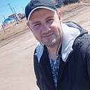 Знакомства: Дмитрий, 37 лет, Якутск