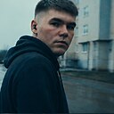 Знакомства: Алексей, 30 лет, Круглое