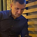 Знакомства: Евгений, 41 год, Петриков