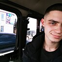 Знакомства: Артур, 26 лет, Канск