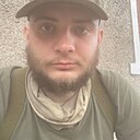 Знакомства: Макс, 24 года, Ульяновск