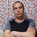 Знакомства: Максик, 39 лет, Курган