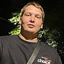 Знакомства: Вова, 25 лет, Ижевск