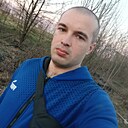 Знакомства: Den, 31 год, Тула