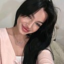 Знакомства: Dominika, 21 год, Донецк