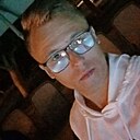 Знакомства: Иван, 18 лет, Никольское (Ленинградская Обл)