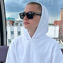 Знакомства: Юрий, 18 лет, Омск