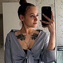 Знакомства: Карина, 18 лет, Владимир