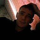 Знакомства: Виталя, 33 года, Уссурийск