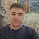 Знакомства: Женя, 26 лет, Курган