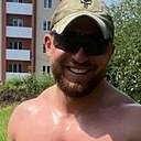 Знакомства: Артем, 37 лет, Уссурийск