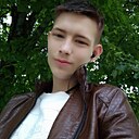 Знакомства: Данила, 18 лет, Вязники