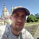 Знакомства: Виталя, 33 года, Ульяновск