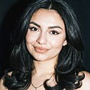 Знакомства: Яна, 28 лет, Санкт-Петербург