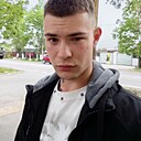 Знакомства: Кирилл, 20 лет, Уссурийск