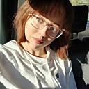 Знакомства: Света, 22 года, Геленджик