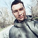 Знакомства: Илья, 27 лет, Саратов