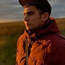 Знакомства: Максим, 20 лет, Петриков