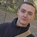 Знакомства: Ілля, 20 лет, Киев