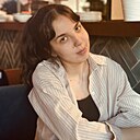 Знакомства: Виктория, 19 лет, Челябинск