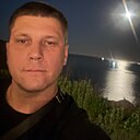 Знакомства: Артем, 40 лет, Артем