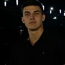 Знакомства: Алксандр, 26 лет, Владикавказ