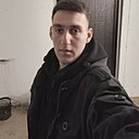 Знакомства: Валентин, 23 года, Лобня