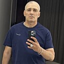Знакомства: Рома, 46 лет, Астана