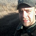 Знакомства: Александр, 33 года, Красный Луч