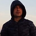 Знакомства: Эдгар, 29 лет, Торунь