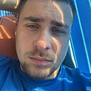 Знакомства: Данил, 22 года, Муравленко