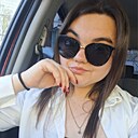 Знакомства: Полина, 20 лет, Екатеринбург