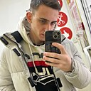 Знакомства: Аркадий, 25 лет, Екатеринбург
