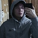 Знакомства: Кирилл, 20 лет, Оренбург