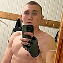 Знакомства: Виктор, 21 год, Димитровград