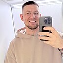 Знакомства: Илья, 31 год, Владивосток