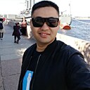 Знакомства: Руслан, 32 года, Красный Луч