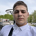 Знакомства: Виктор, 22 года, Пермь
