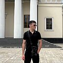 Знакомства: Денис, 19 лет, Кишинев