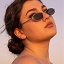 Знакомства: Ксения, 28 лет, Москва