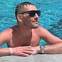 Знакомства: Максим, 34 года, Тюмень