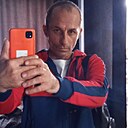 Знакомства: Юрий, 44 года, Верхняя Салда