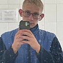 Знакомства: Максим, 20 лет, Вольск